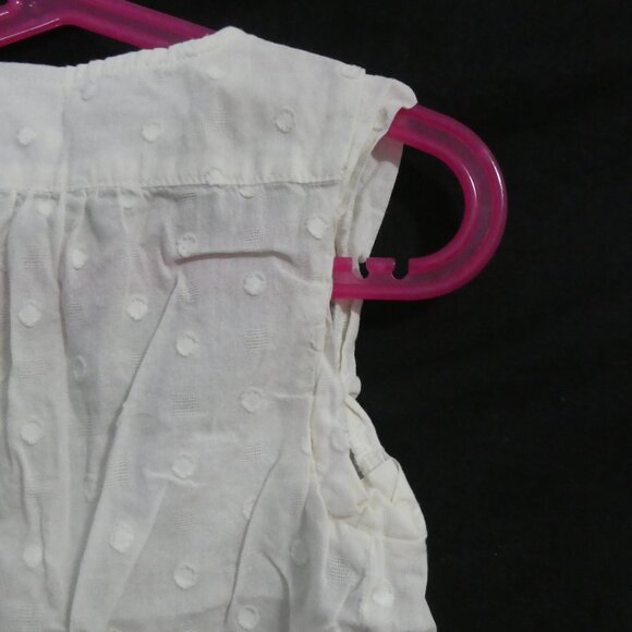 GAP KIDS | xs extra small (4-5) | Sleeveless Cream Button-Up Blouse - Picture 11 of 14
